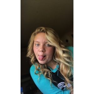 Meet your Posher, Rebecca